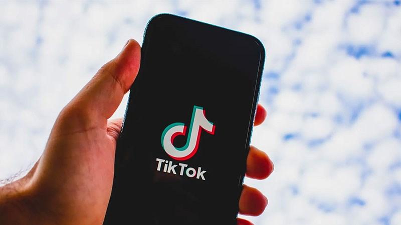 Cách thêm, gắn link Facebook, Instagram vào TikTok nhanh, dễ dàng nhất