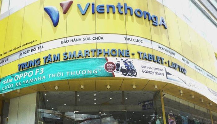 Đằng sau cú bán mình của Viễn Thông A