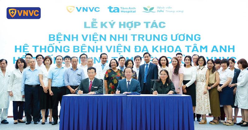 Bệnh viện Nhi Trung ương ký kết hợp tác với BVĐK Tâm Anh và Hệ thống tiêm chủng VNVC