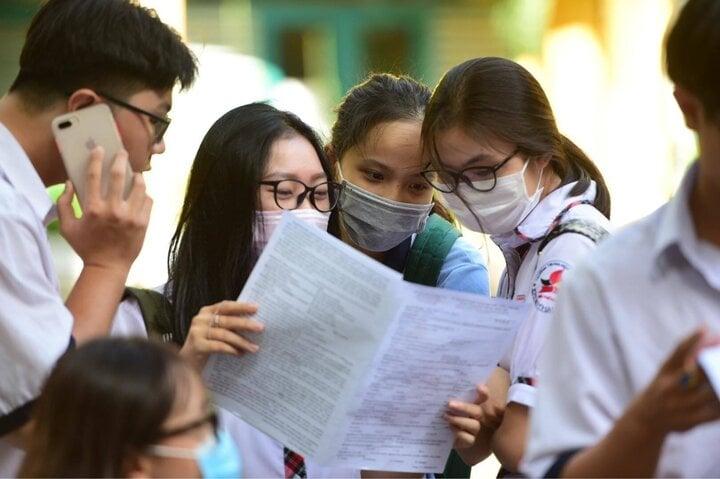 Ngành tài chính ngân hàng và tài chính doanh nghiệp đóng vai trò quan trọng đối với sự phát triển kinh tế. (Ảnh minh họa)