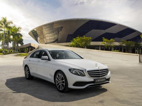 nội thất mercedes e200