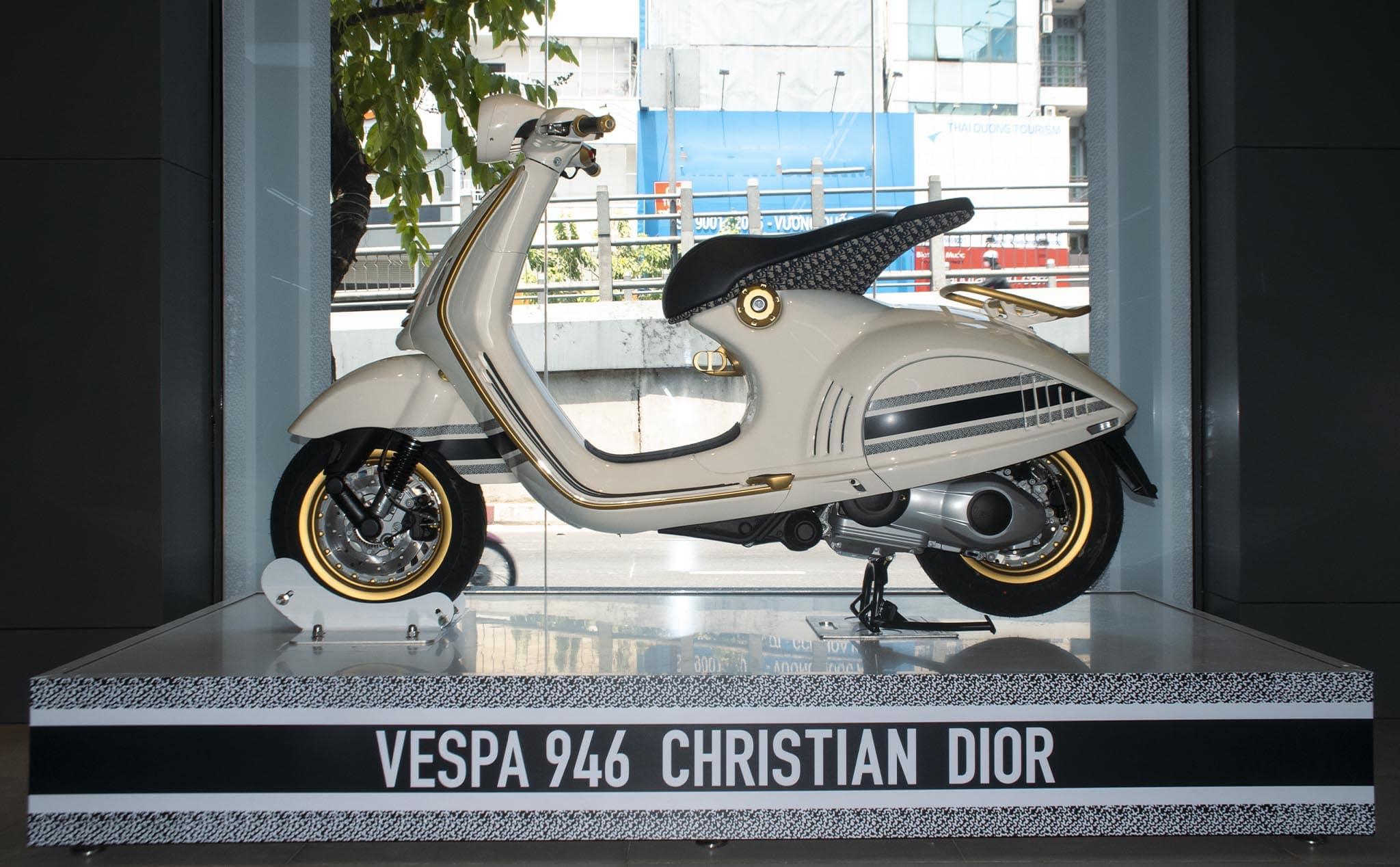 xe vespa 946 christian dior 2022 2023 muaxegiatot vn 17