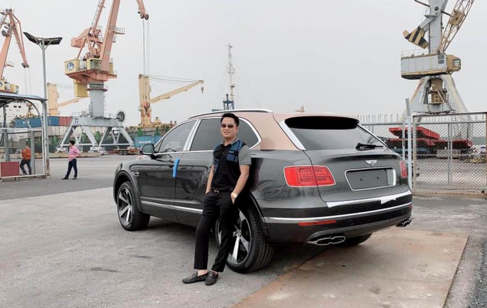 xedoisong_dai_gia_tham_my_hoang_kim_khanh_tau_bentley_bentayga_v8_2019_h1_ajjh